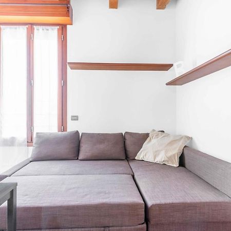 Mo37 Loreto- Duomo - Chic Apartment Milan Luaran gambar